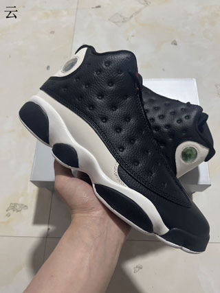 Why Wholesale Nike Jordans and Stylish Espadrilles Are Must-Haves for Your Wardrobe 1 35