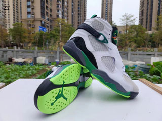 Finding Affordable Retro Jordans: A Guide 1 e3d4e052